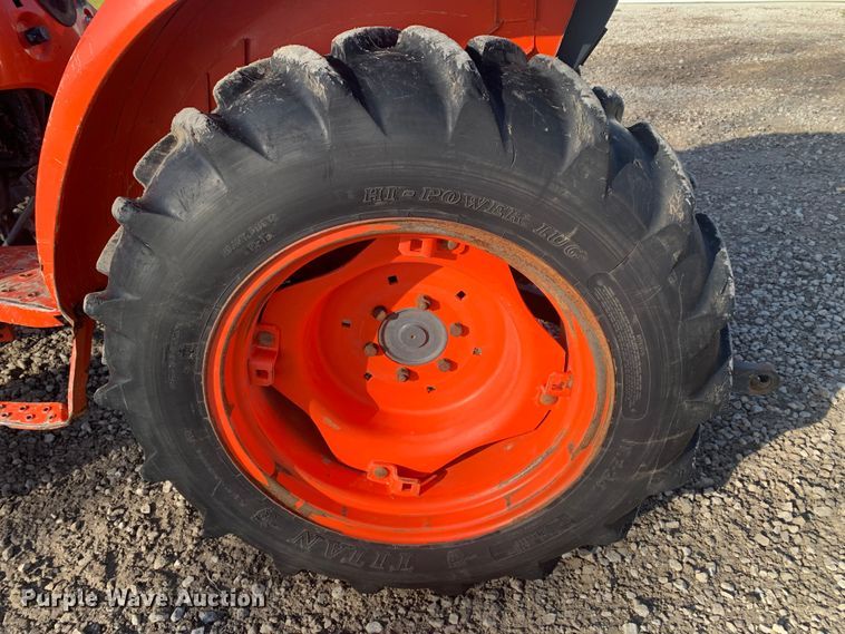 image for item MM9719 Kubota L2501  MFWD tractor