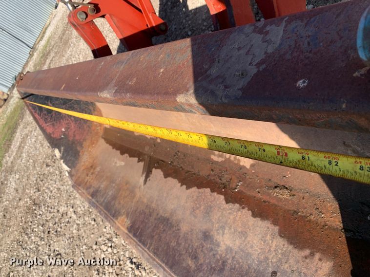 image for item MM9722 2004 Case IH MXU135  MFWD tractor