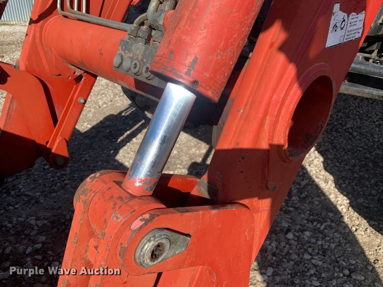 image for item MM9722 2004 Case IH MXU135  MFWD tractor