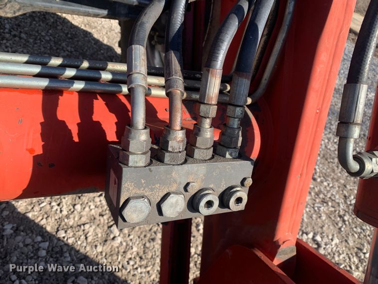 image for item MM9722 2004 Case IH MXU135  MFWD tractor