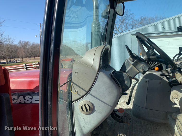 image for item MM9722 2004 Case IH MXU135  MFWD tractor