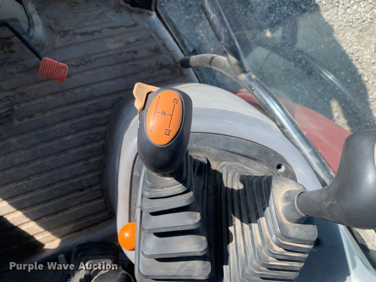 image for item MM9722 2004 Case IH MXU135  MFWD tractor