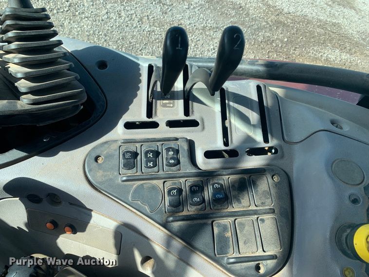 image for item MM9722 2004 Case IH MXU135  MFWD tractor