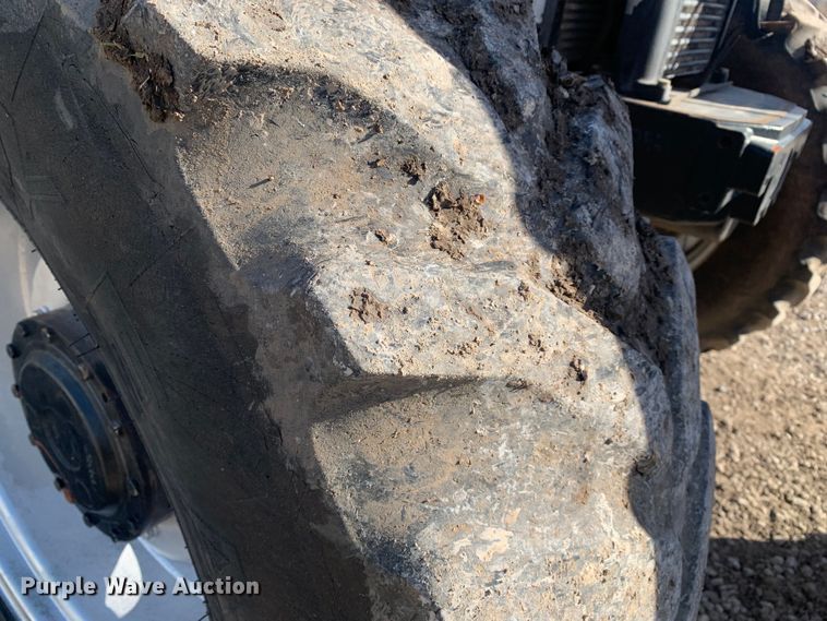 image for item MM9722 2004 Case IH MXU135  MFWD tractor