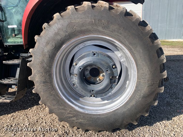 image for item MM9722 2004 Case IH MXU135  MFWD tractor
