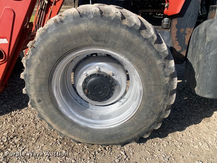 image for item MM9722 2004 Case IH MXU135  MFWD tractor