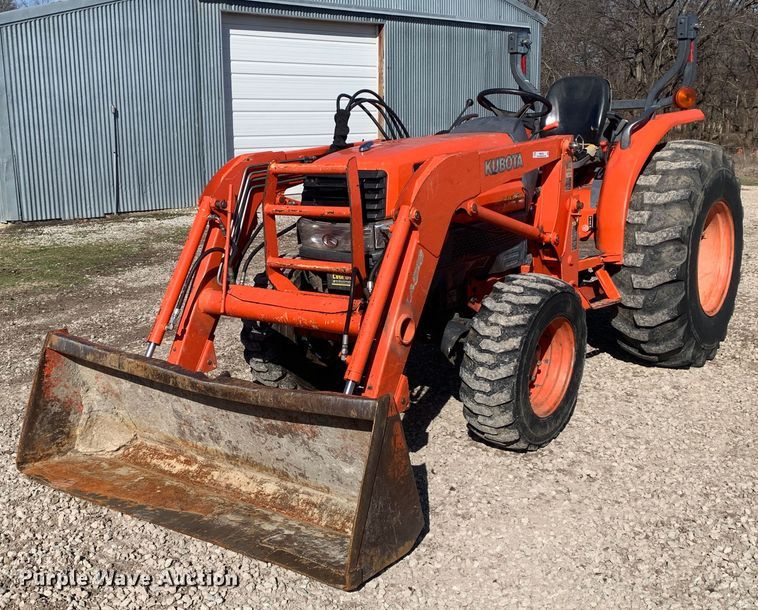 image for item MM9723 Kubota L3130D  MFWD tractor