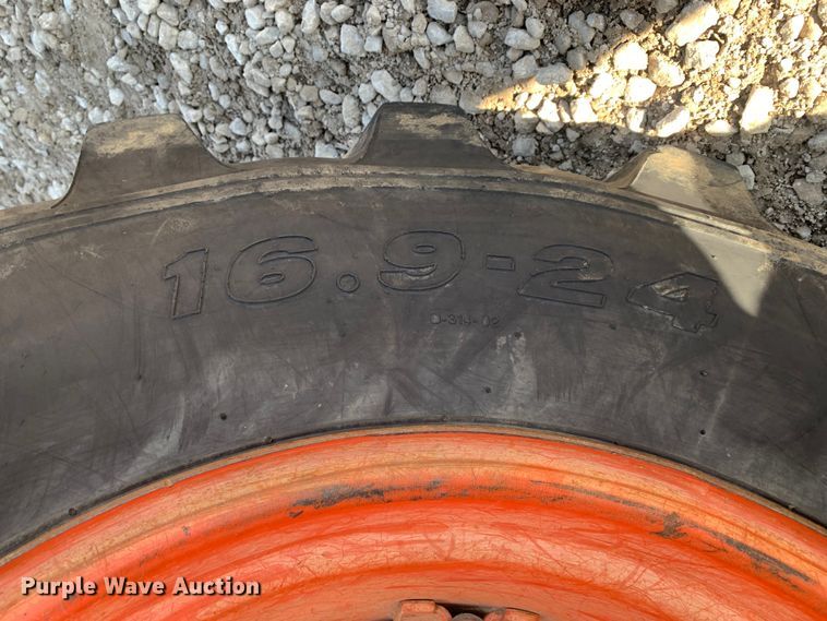 image for item MM9723 Kubota L3130D  MFWD tractor