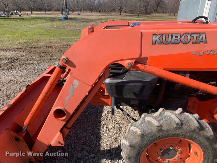 image for item MM9724 Kubota L3400  MFWD tractor