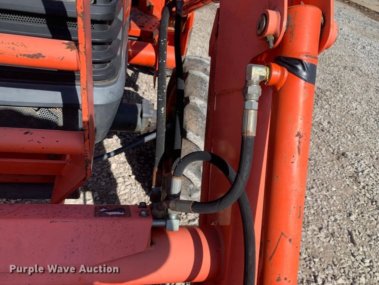 image for item MM9724 Kubota L3400  MFWD tractor