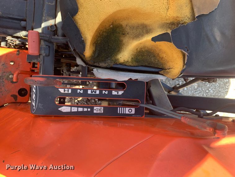 image for item MM9724 Kubota L3400  MFWD tractor