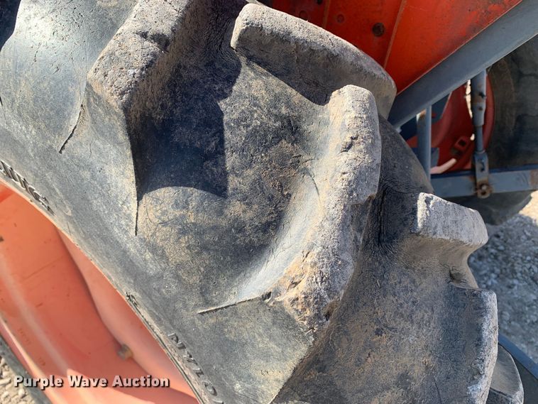 image for item MM9724 Kubota L3400  MFWD tractor