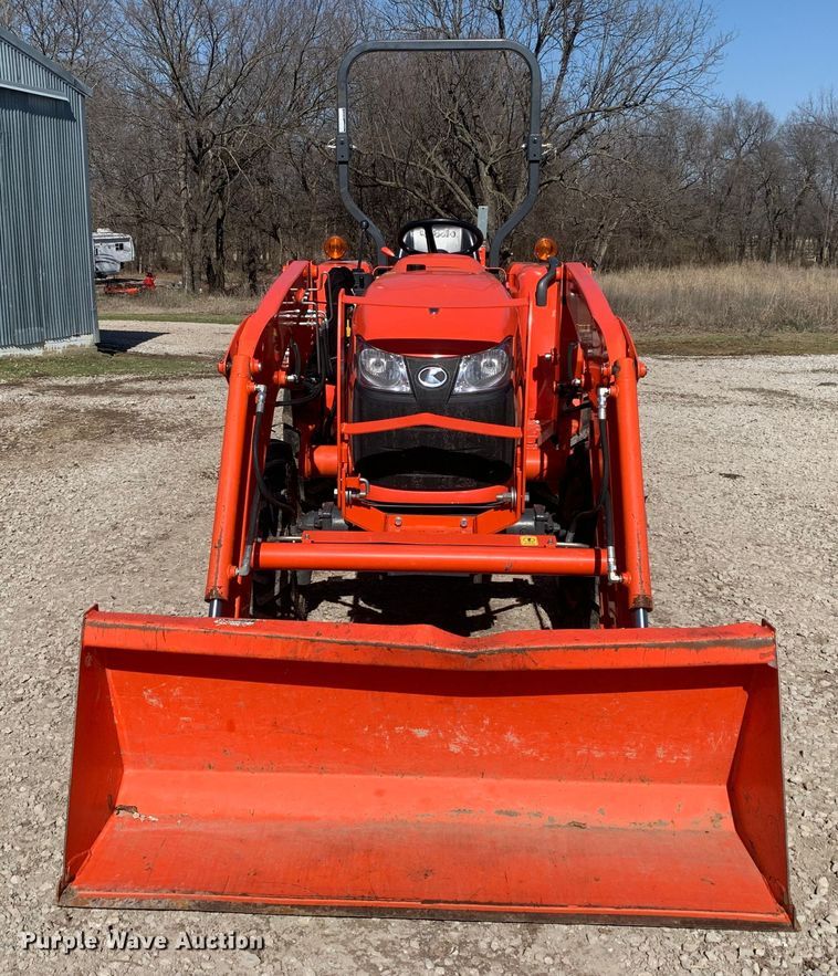 image for item MM9726 Kubota L2501D  MFWD tractor