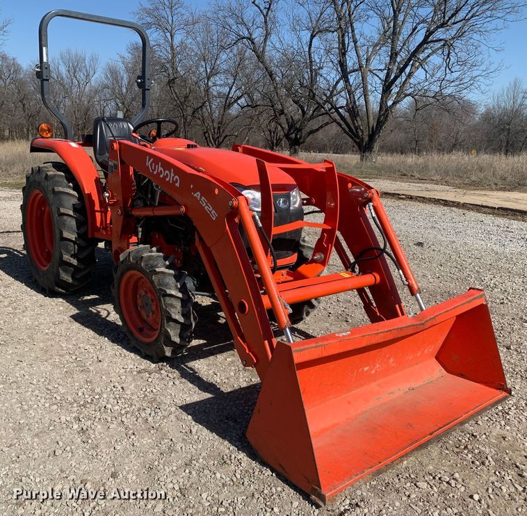 image for item MM9726 Kubota L2501D  MFWD tractor