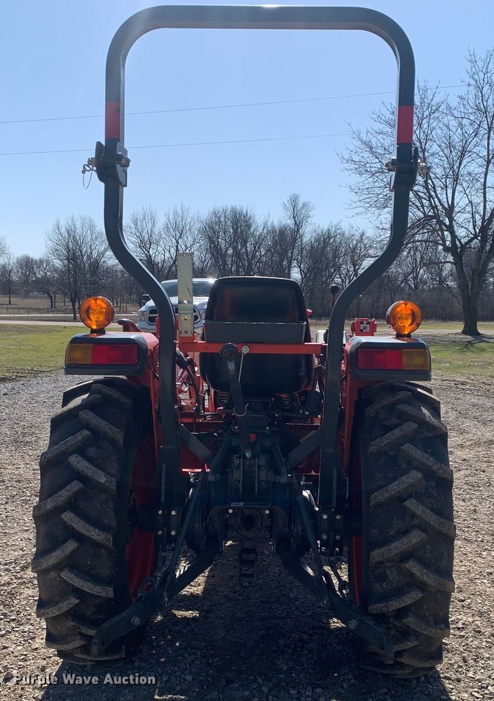 image for item MM9726 Kubota L2501D  MFWD tractor