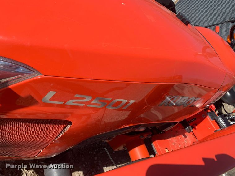 image for item MM9726 Kubota L2501D  MFWD tractor