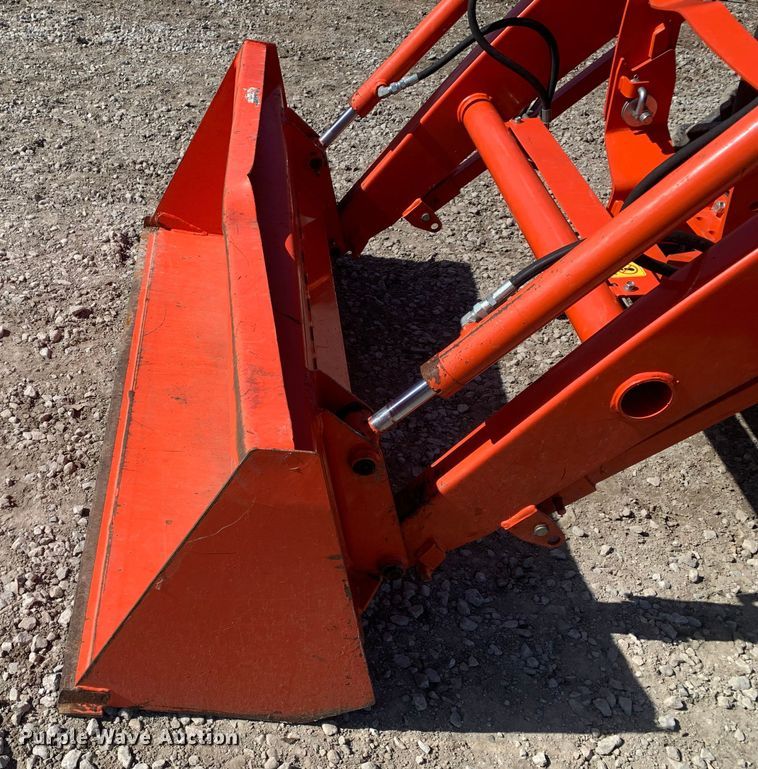 image for item MM9726 Kubota L2501D  MFWD tractor