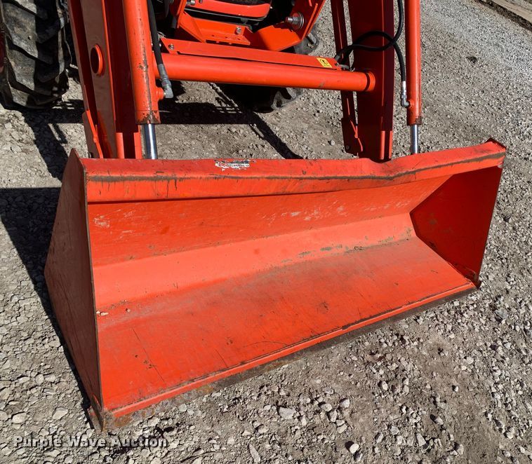 image for item MM9726 Kubota L2501D  MFWD tractor