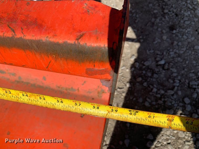 image for item MM9726 Kubota L2501D  MFWD tractor