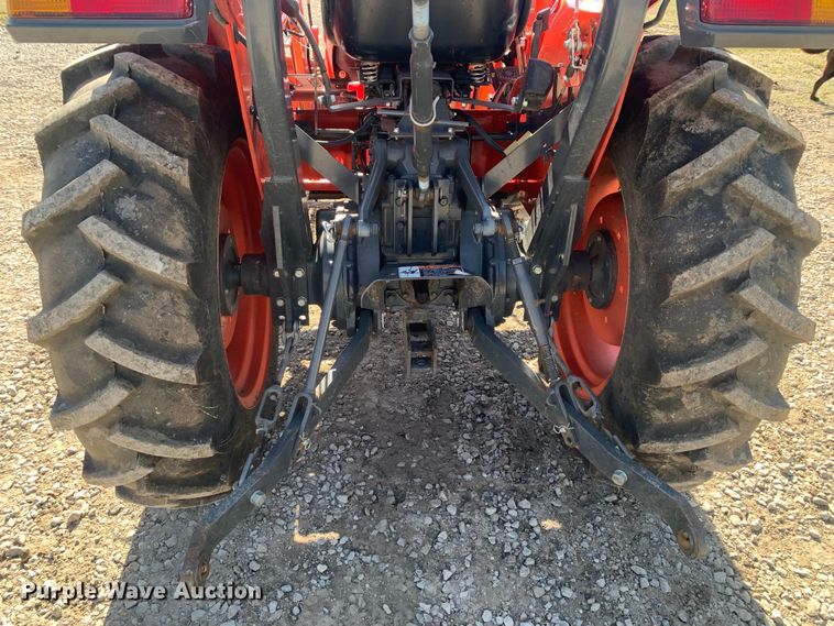 image for item MM9726 Kubota L2501D  MFWD tractor