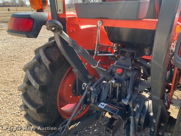 image for item MM9726 Kubota L2501D  MFWD tractor