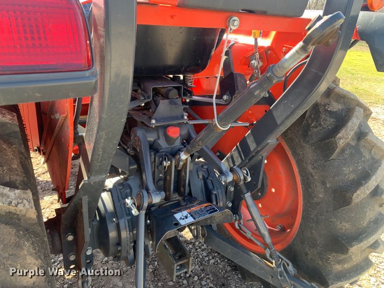 image for item MM9726 Kubota L2501D  MFWD tractor