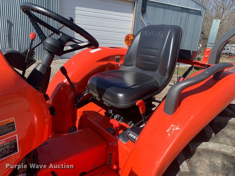 image for item MM9726 Kubota L2501D  MFWD tractor