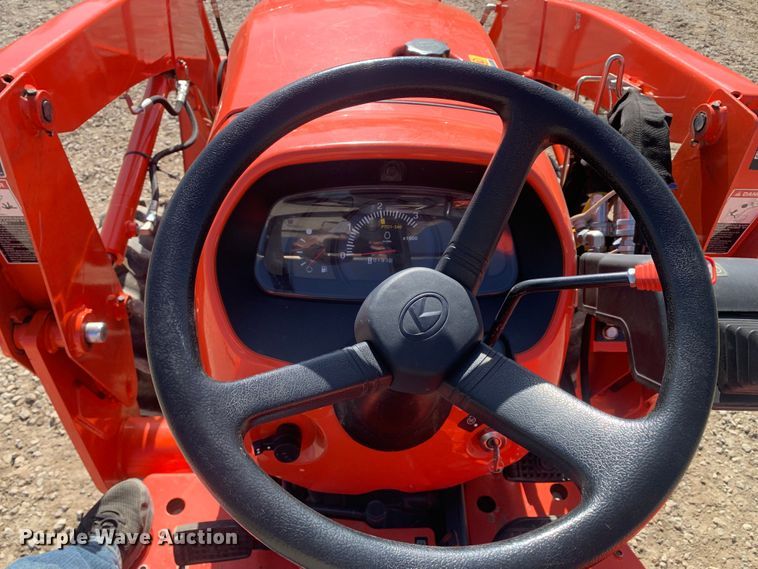 image for item MM9726 Kubota L2501D  MFWD tractor