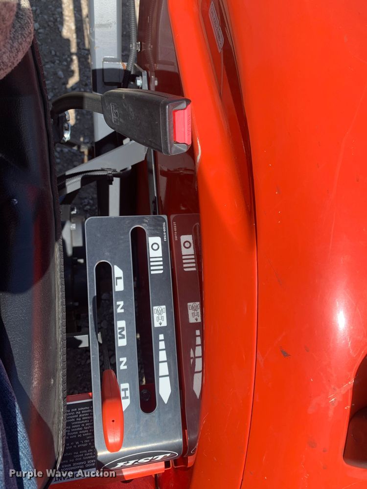 image for item MM9726 Kubota L2501D  MFWD tractor