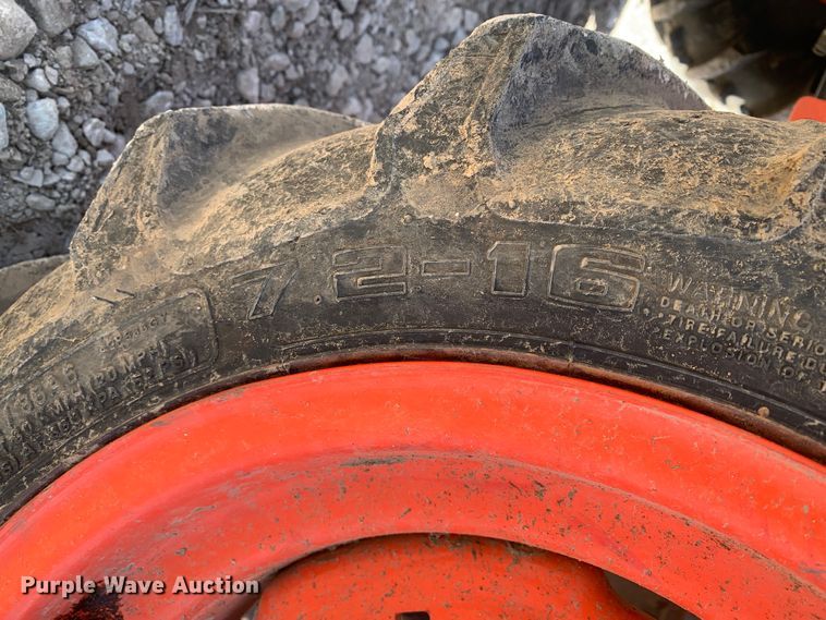 image for item MM9726 Kubota L2501D  MFWD tractor