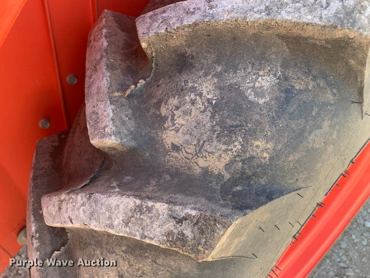 image for item MM9726 Kubota L2501D  MFWD tractor