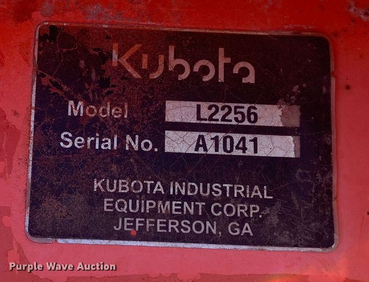 image for item MM9727 Kubota L3240D  MFWD tractor
