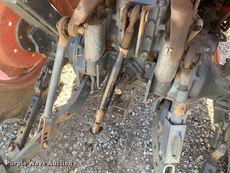 image for item MM9727 Kubota L3240D  MFWD tractor