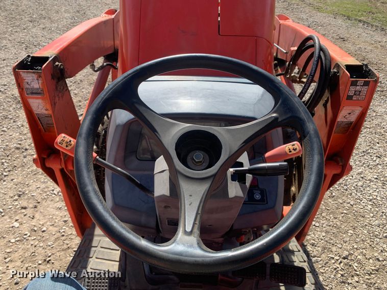 image for item MM9727 Kubota L3240D  MFWD tractor