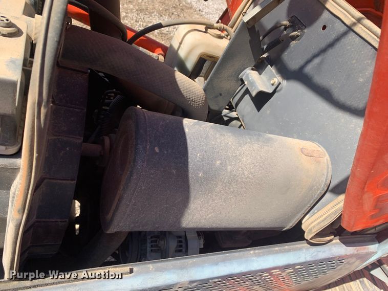 image for item MM9727 Kubota L3240D  MFWD tractor