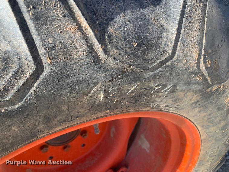 image for item MM9727 Kubota L3240D  MFWD tractor