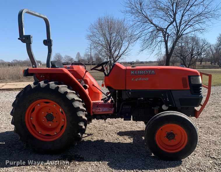 image for item MM9728 Kubota L4400  tractor