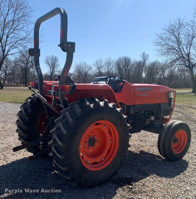 image for item MM9728 Kubota L4400  tractor