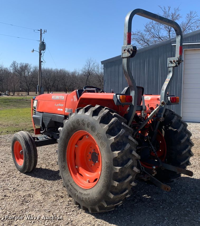 image for item MM9728 Kubota L4400  tractor