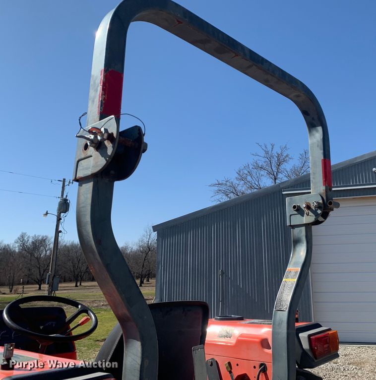 image for item MM9728 Kubota L4400  tractor