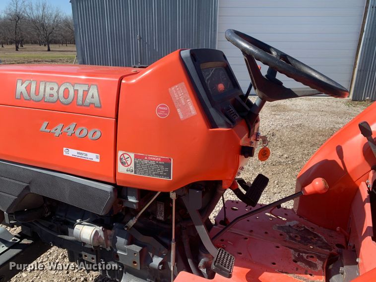 image for item MM9728 Kubota L4400  tractor