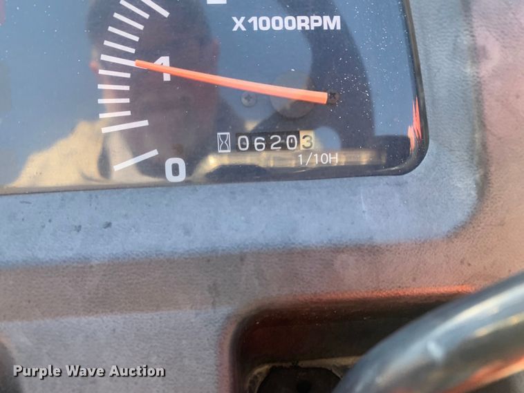 image for item MM9728 Kubota L4400  tractor