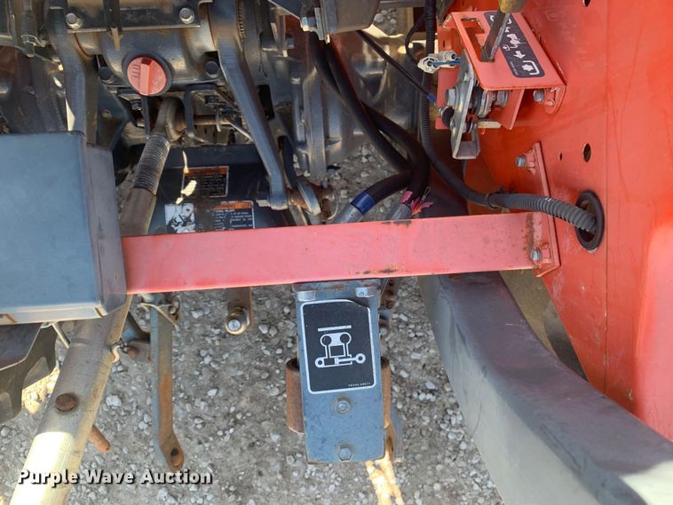 image for item MM9728 Kubota L4400  tractor