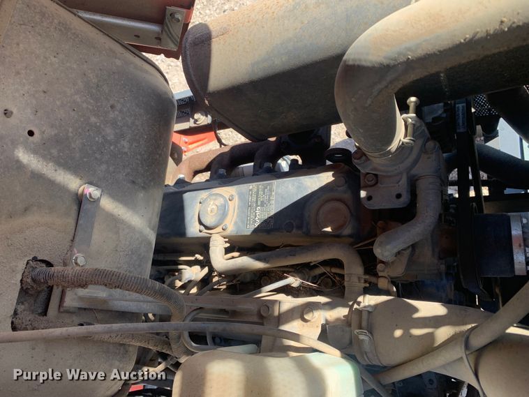 image for item MM9728 Kubota L4400  tractor