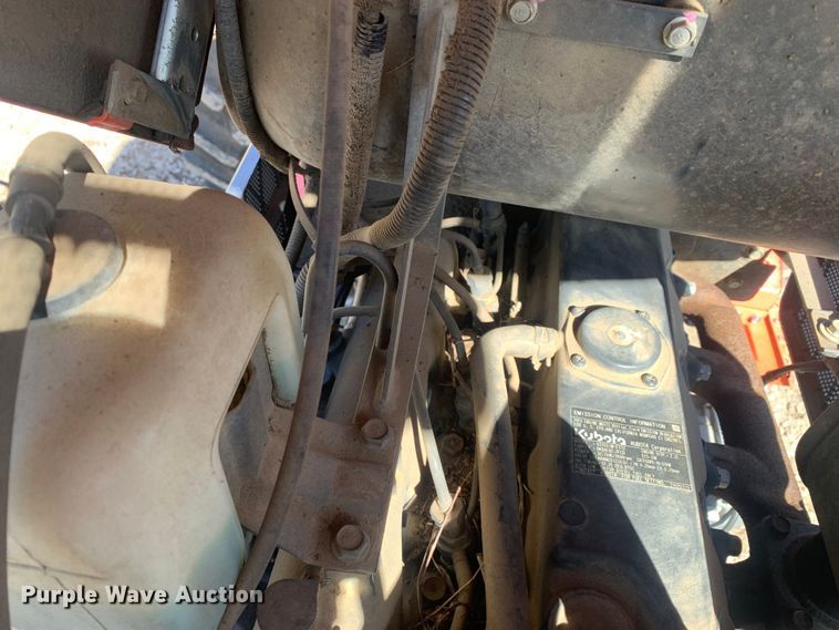 image for item MM9728 Kubota L4400  tractor