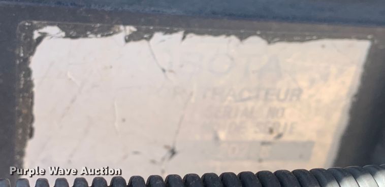 image for item MM9728 Kubota L4400  tractor