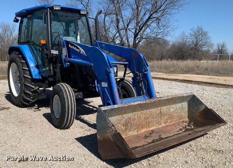image for item MM9729 2004 New Holland TL100  tractor