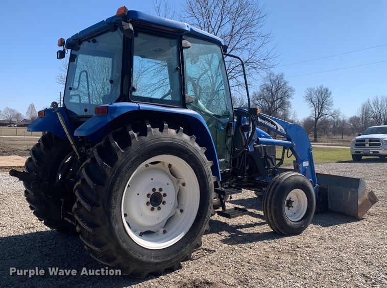 image for item MM9729 2004 New Holland TL100  tractor
