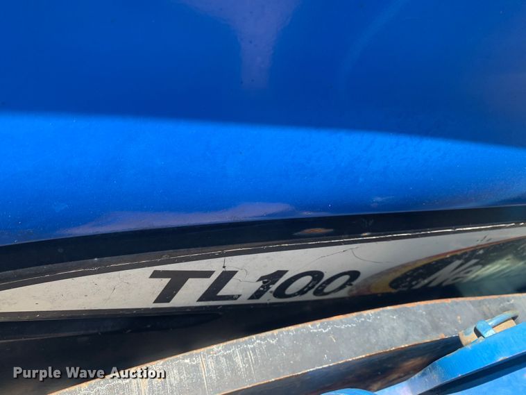 image for item MM9729 2004 New Holland TL100  tractor