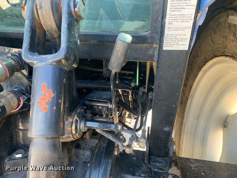 image for item MM9729 2004 New Holland TL100  tractor